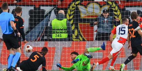 Slavia Praga-Roma 2-0: gol, highlights e video di Europa League