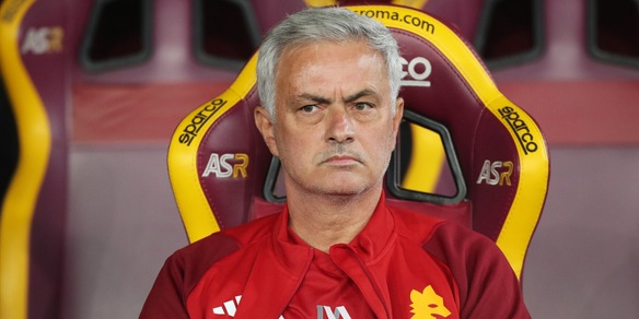 Derby Lazio-Roma, Mourinho ha nascosto la formazione ai giocatori