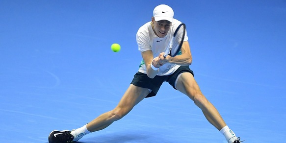 Bertolucci rassegnato in diretta tv su Sinner: “Se non sei lucido con Djokovic…”