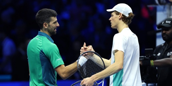 La frase di Djokovic a Sinner dopo la finale delle Atp Finals è virale
