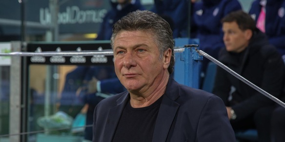 Napoli, dietro i segreti di Mazzarri: cambia tutto, anche il fumo