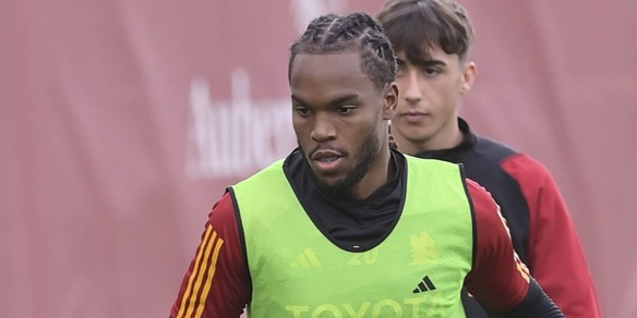 Roma, Mourinho sorride: Renato Sanches in gruppo