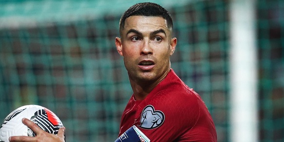 Guai per Ronaldo, citato in giudizio per il caso Binance
