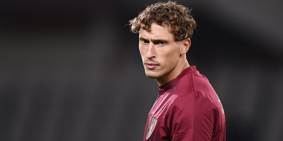 Torino, paura per Vojvoda: incidente stradale mentre va all'allenamento