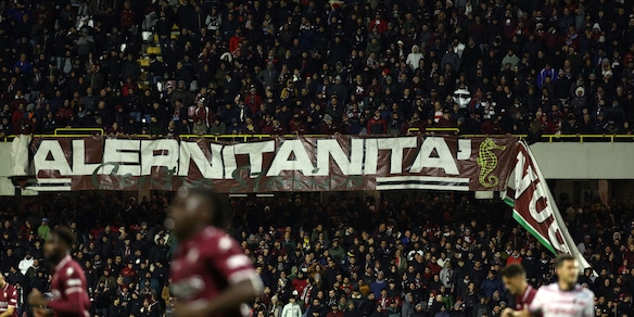 Salernitana, i giorni della fiducia