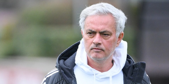 Roma, i convocati di Mourinho per la Juve: torna Dybala