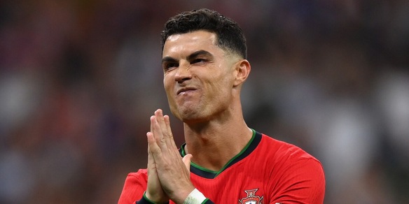 Cristiano Ronaldo, frecciata dal cestista NBA dopo il rigore: "Messi l'avrebbe segnato"