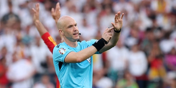 Taylor fa infuriare il radiocronista Rai: "Fermatelo, è una sciagura: dopo Roma-Siviglia..."