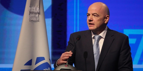 FIFA, nuove misure per combattere il razzismo. Ampliato il Mondiale femminile