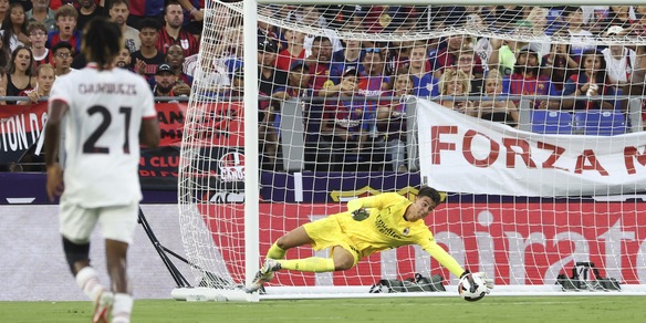 Milan imbattibile: dopo City e Real supera ai rigori anche il Barça grazie alle prodezze del baby Torriani