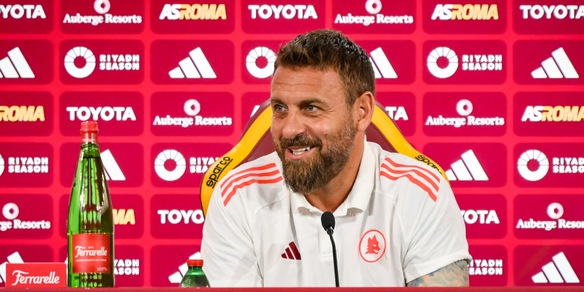 De Rossi e la battuta su Hermoso in tv: "Ah non dovevo dirlo?"