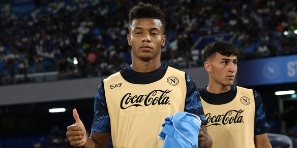 Neres, arriva un orologio nuovo: il regalo di Marinella