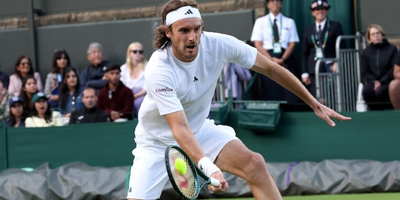 Giallo Tsitsipas: scrive un post che poi sparisce. C'entra l'intelligenza artificiale