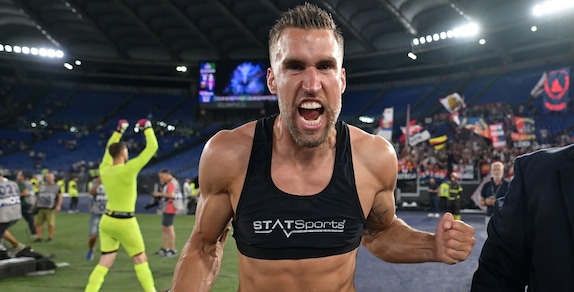 Kevin Strootman lascia il calcio: i messaggi degli ex compagni emozionano tutti