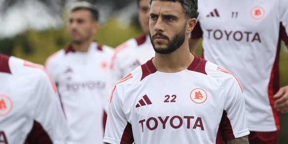 Roma, problema muscolare per Hermoso: quanto starà fuori. Dovbyk migliora