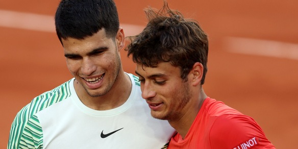 Cobolli vola in Spagna e va ad allenarsi con Alcaraz: ecco il motivo