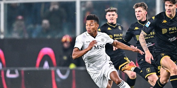 Pagelle Genoa-Napoli: Meret decisivo, Neres ispirato. Tutti i voti
