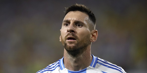 Messi attaccato dalla leggenda Gatti: "Nessuno gli ha dato calci, Maradona invece..."
