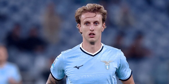 Lazio, Rovella assente al primo allenamento del 2025: come sta in vista del derby