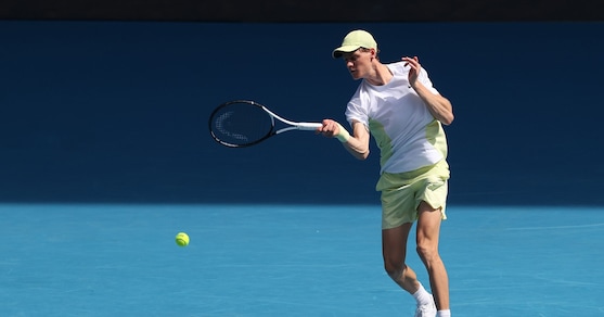 Australian Open, buona la prima per Sinner: sconfitto Jarry al debutto