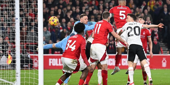 Premier: il Liverpool pareggia a Nottingham, Manchester City ripreso al 92' dal Brentford