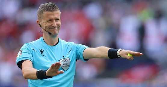 Orsato: "Sì, c'è un giocatore del Napoli più difficile da arbitrare". Svelato il nome