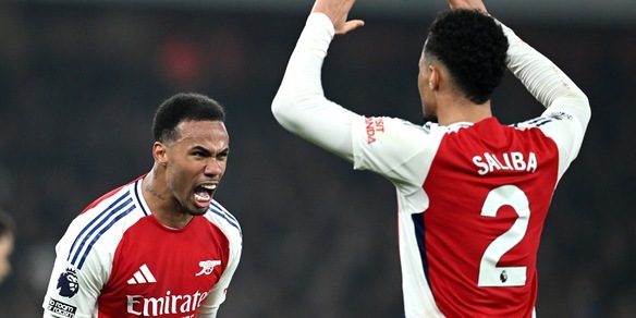 Premier League, l'Arsenal ribalta il Tottenham e torna secondo