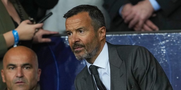 Juve, si blocca l'arrivo del difensore: Jorge Mendes scende in campo