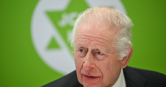 Re Carlo, cresce la preoccupazione: "La situazione è oscura"