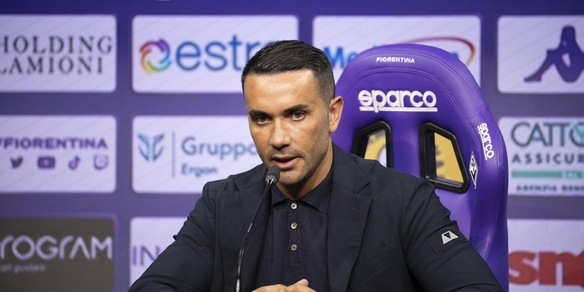 Palladino: "Comuzzo è rimasto grazie a Commisso. Contro l'Inter saremo pochissimi"