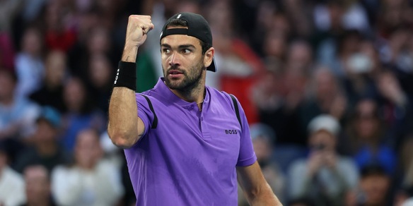 Berrettini subito  out a Rotterdam: l'azzurro spreca e viene eliminato da Griekspoor