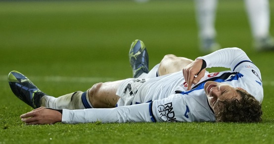 Atalanta, Scalvini operato alla spalla: il comunicato del club