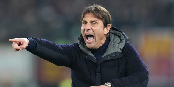 Napoli, il piano Baglioni per continuare con Conte