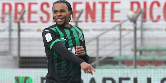 Sassuolo, bloccata la cessione di Laurentié al Sunderland