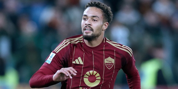 Roma, infortunio per Rensch: si allena a parte e rischia il Porto