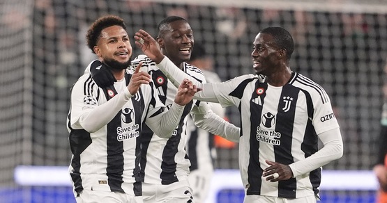 Juve trascinata da Mckennie e Mbangula: al Psv non basta Perisic