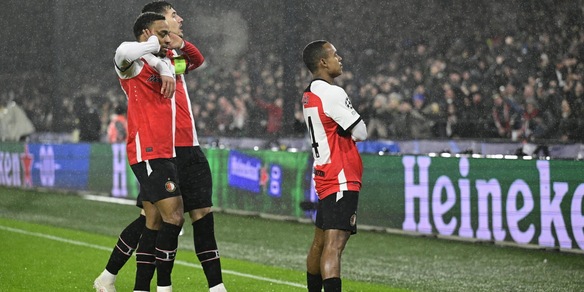 Il Milan cade contro il Feyenoord: papera di Maignan e gol di Paixao