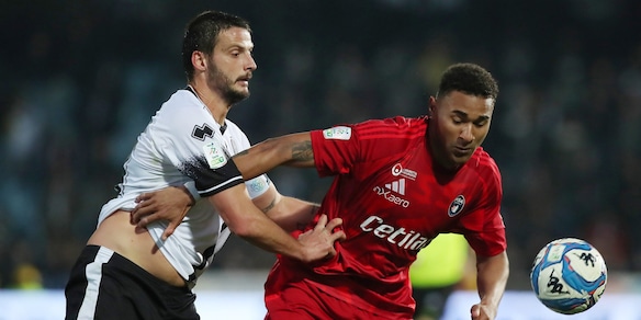 Serie B, il Pisa si ferma a Cesena e scivola a -7 dal Sassuolo