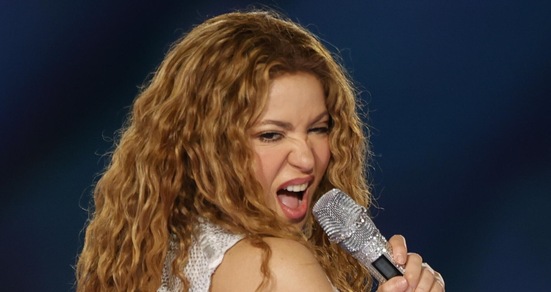 Shakira lascia l'ospedale dopo i problemi di salute. E si parla di riavvicinamento a Piqué