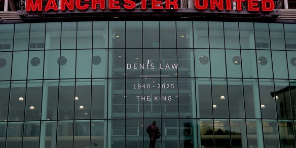 Manchester United, tagli sul cibo: la drastica scelta del club inglese