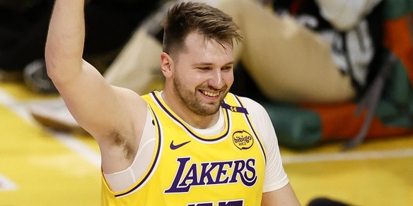 Nba, Doncic show: ai Lakers il derby con i Clippers. Ok Boston, Cleveland inarrestabile