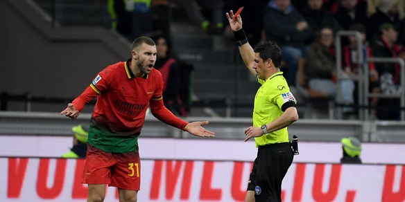 Pavlovic espulso in Milan-Lazio: il post social dopo il rosso diretto