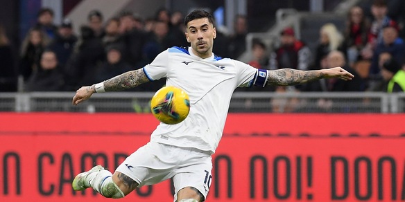 Lazio, Zaccagni potrebbe saltare gli ottavi di Europa League: le sue condizioni