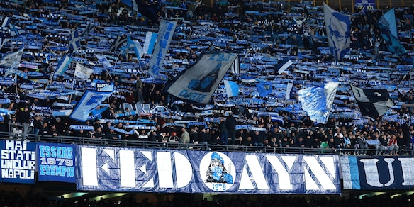 Napoli, i tifosi riempiono il Maradona: ancora un sold out
