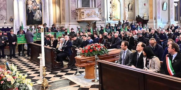 Bruno Pizzul, il funerale a Cormons e il figlio commosso: "Travolti dall'affetto"