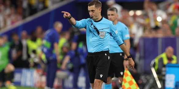 Athletic Bilbao-Roma, chi è l'arbitro scelto dall'Uefa e i precedenti con i giallorossi