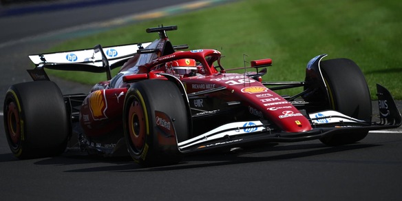 GP Australia, Leclerc davanti a tutti nelle prove libere 2: Hamilton quinto
