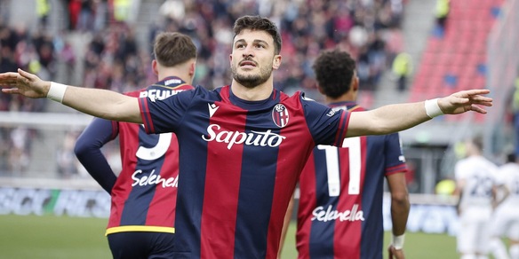 Bologna-Lazio rivivi la diretta Serie A: Italiano vede la Champions, è goleada ai biancocelesti