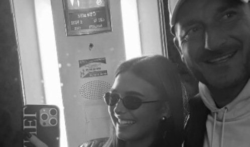 Totti commosso: l'ultimo messaggio di Chanel per la Festa del papà è dolcissimo