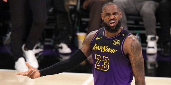 Nba: ai Lakers non basta il rientro di LeBron contro i Bulls, Golden State va ko senza Curry